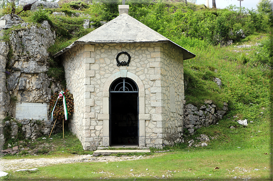 foto Trincee sul Monte Lozze